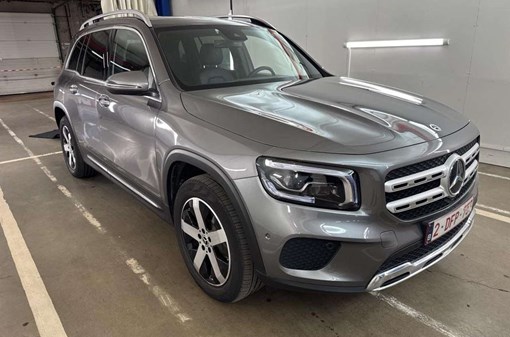 Mercedes-Benz GLB 180